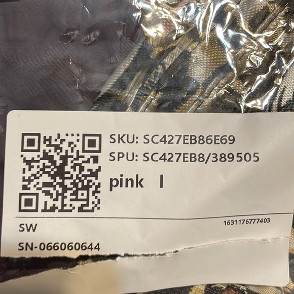 100% Silk Pink and Leopard Scarf - Picture 7 of 7